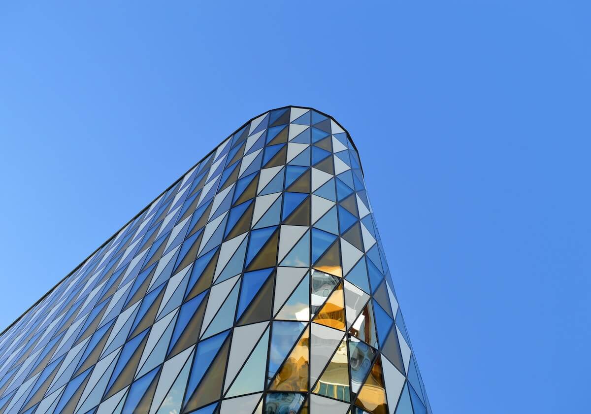 开云体育下载网址-哀悼，7名塞萨洛尼基球迷在前往看欧联杯路上遇车祸去世